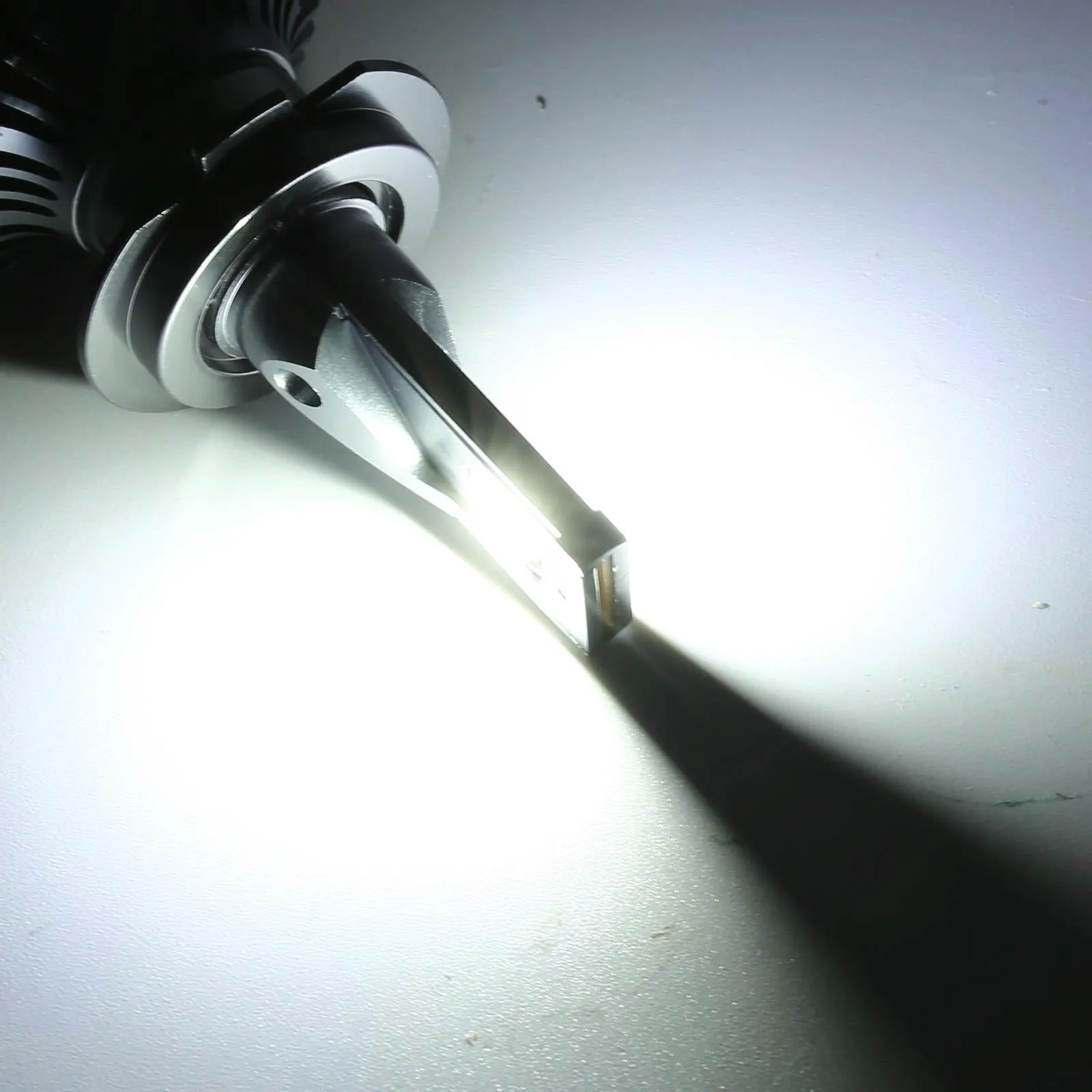 1 Pair 9005 LED Car Headlights | DC 12V | 65W | 6000K | 6500Lm