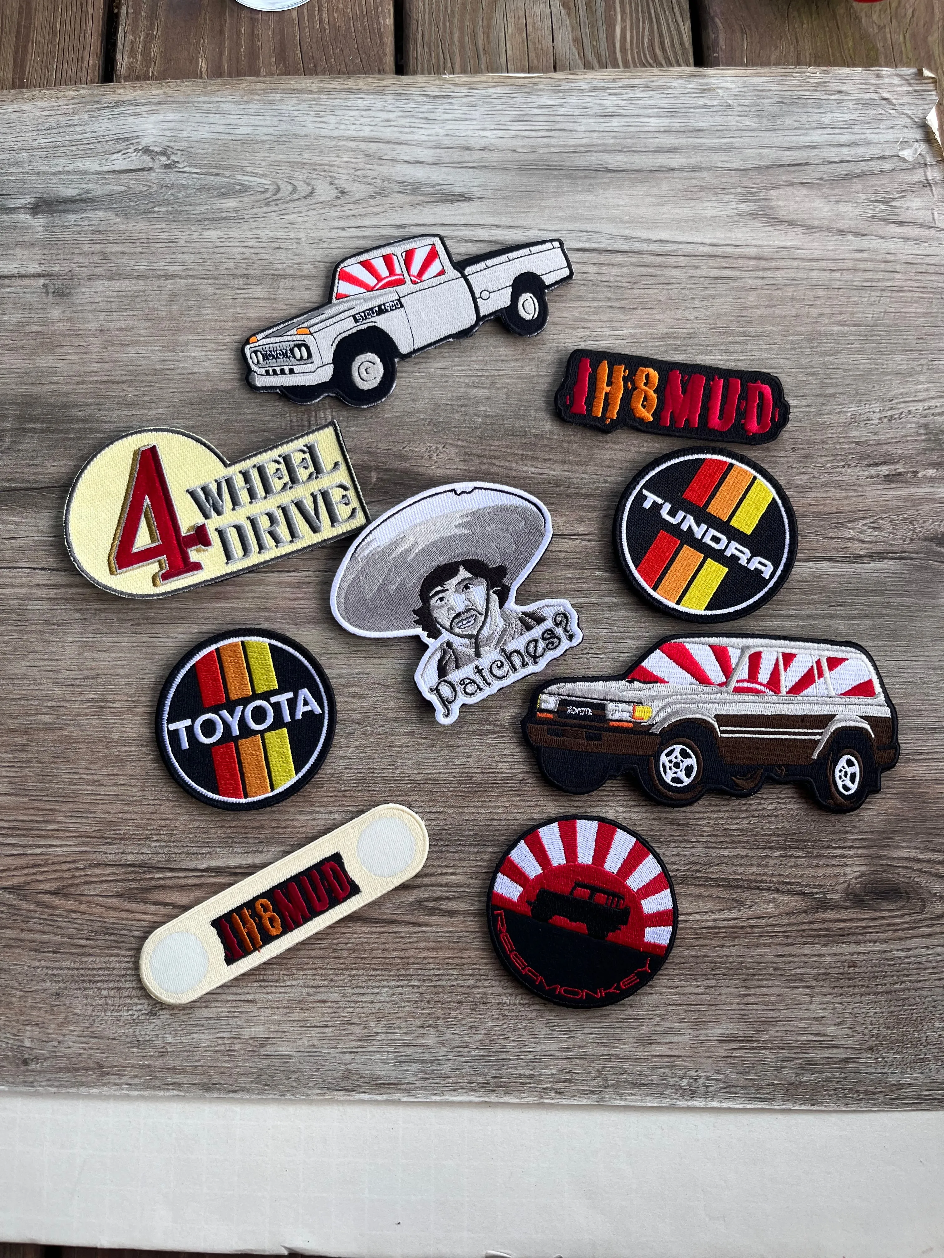 IH8MUD FJ40 Bezel Glow in the Dark Embroidered Morale Patch